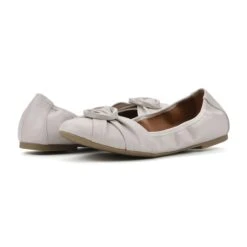 White Mountain Santi